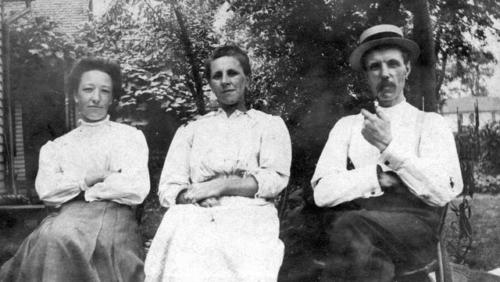Anna, sister of Henry, with Wilhelmina and Henry Brauer 